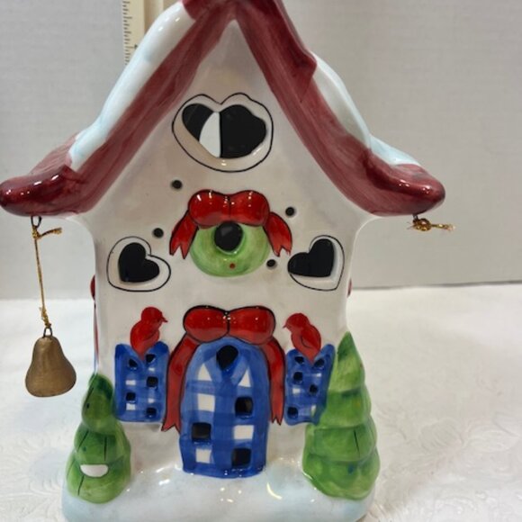 VTG Elements Christmas Village Church Ceramic Hand Painted 5.5"x5"x11" - Picture 6 of 11